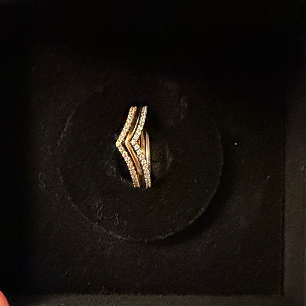 Elegant set of Gold and Silver Women's Rings
